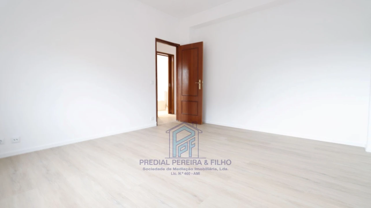 Apartamento T2 para Venda em Baguim do Monte (Rio Tinto) Foto 21