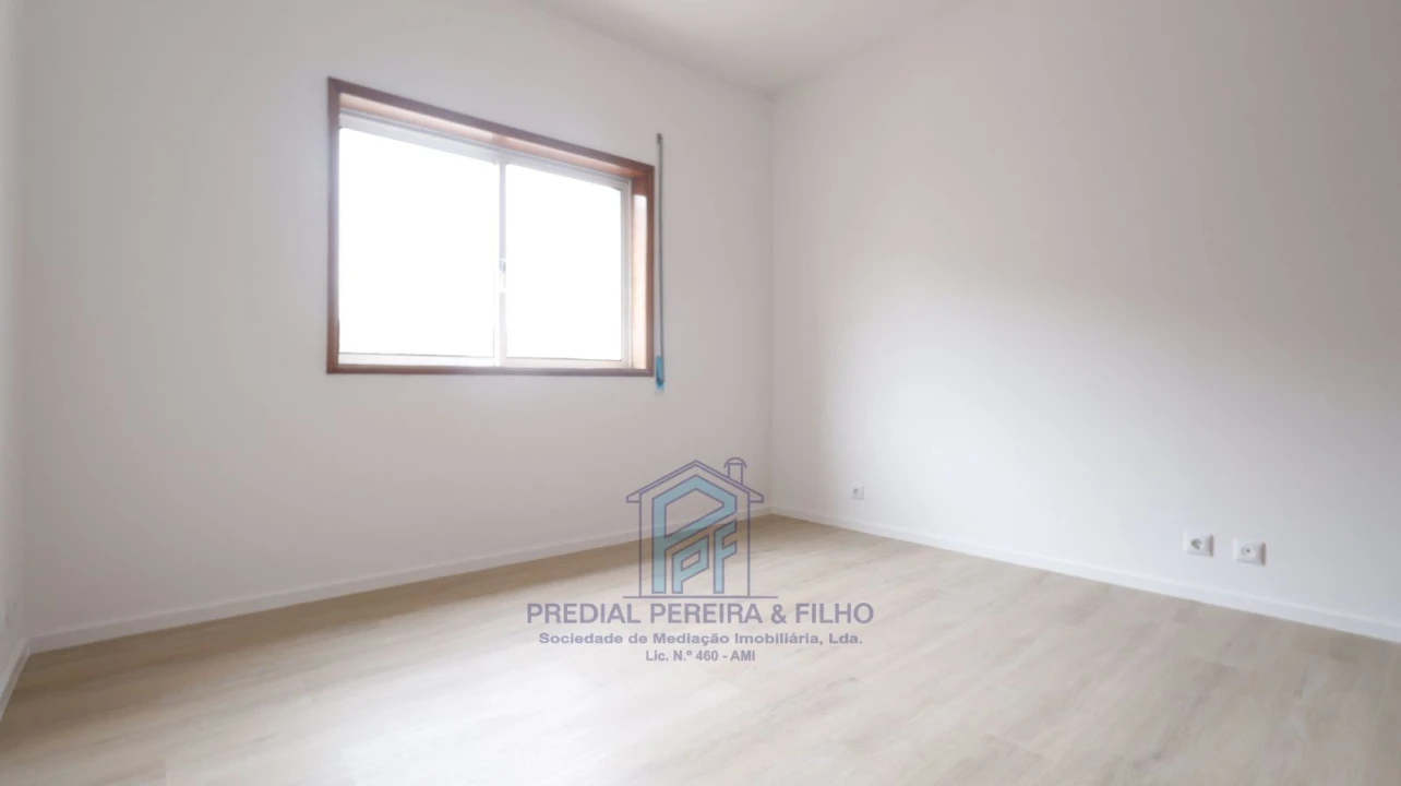 Apartamento T2 para Venda em Baguim do Monte (Rio Tinto) Foto 23