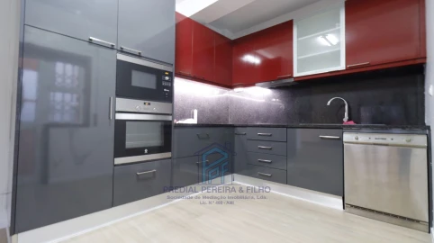 Apartamento T2 para Venda em Baguim do Monte (Rio Tinto)