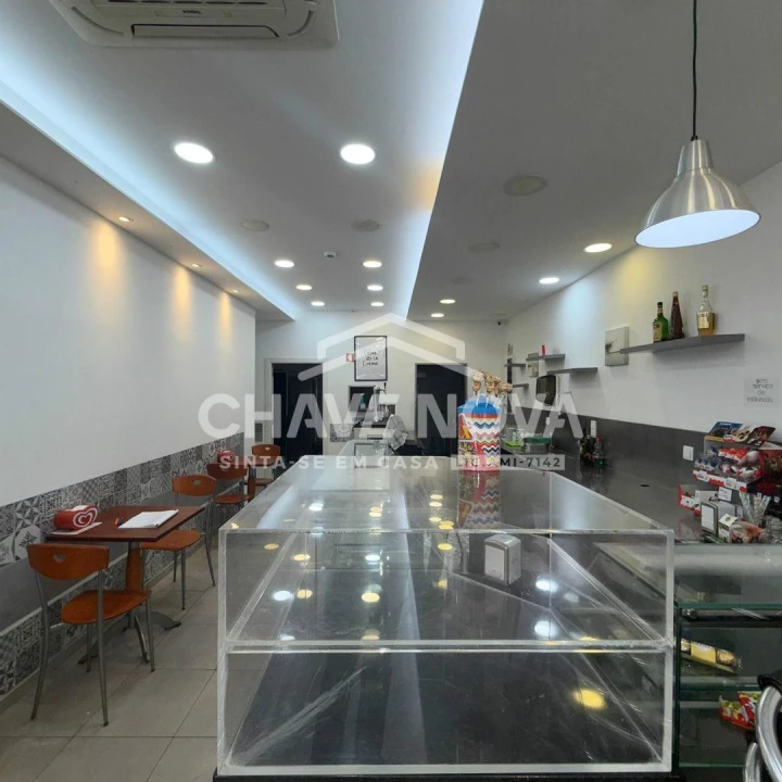 Loja para Venda em Póvoa de Santo Adrião e Olival Basto Foto 12