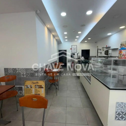 Loja para Venda em Póvoa de Santo Adrião e Olival Basto Foto 8