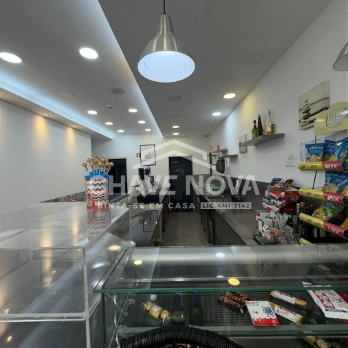 Loja para Venda em Póvoa de Santo Adrião e Olival Basto Foto 11
