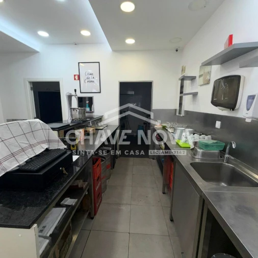 Loja para Venda em Póvoa de Santo Adrião e Olival Basto Foto 18