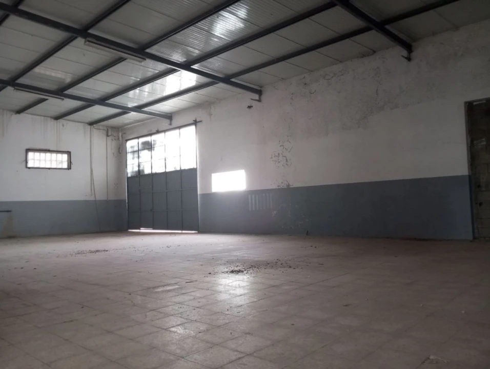 Armazém para Venda em Alcanena e Vila Moreira Foto 14