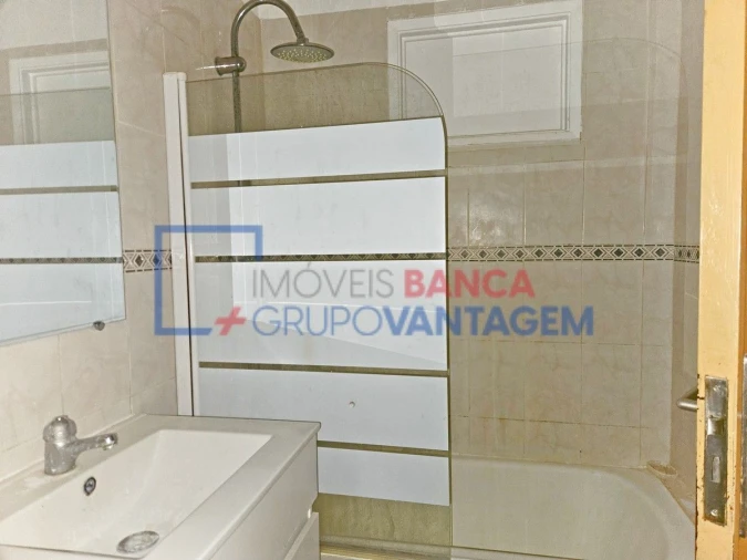 Apartamento T2 para Venda em Alto do Seixalinho, Santo André e Verderena Foto 13