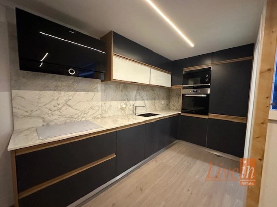 Apartamento T2 para Venda em Ericeira Foto 1