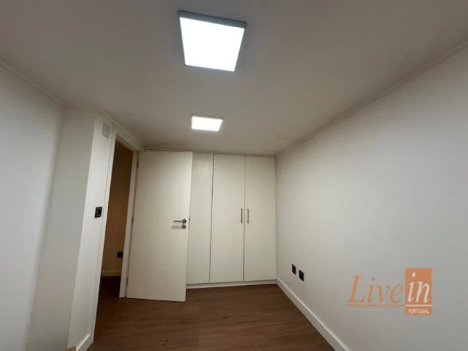 Apartamento T2 para Venda em Ericeira Foto 11