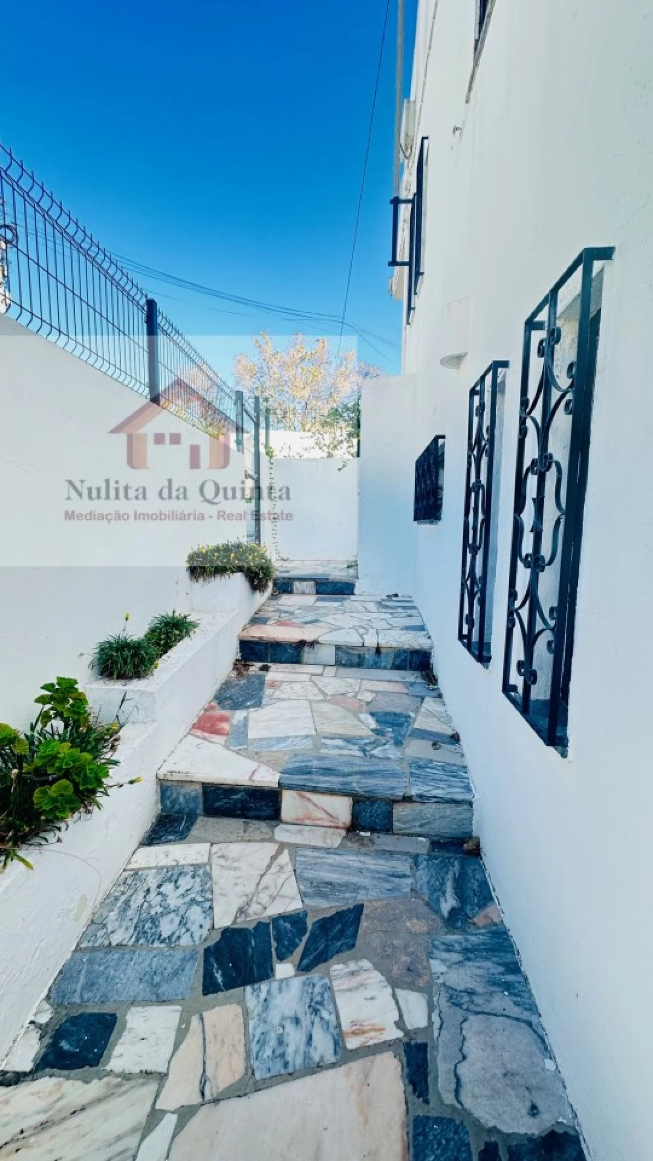 Prédio para Venda em Albufeira e Olhos de Água Foto 21