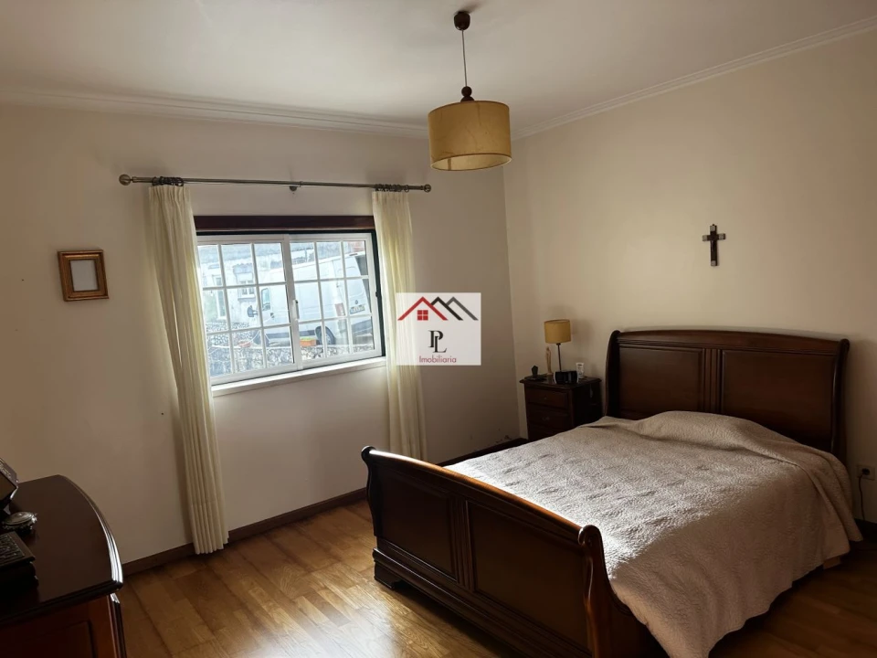 Moradia T3 para Venda em Cernache Foto 23