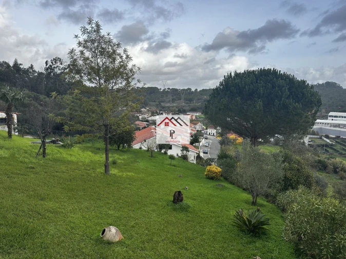 Moradia T3 para Venda em Cernache Foto 5