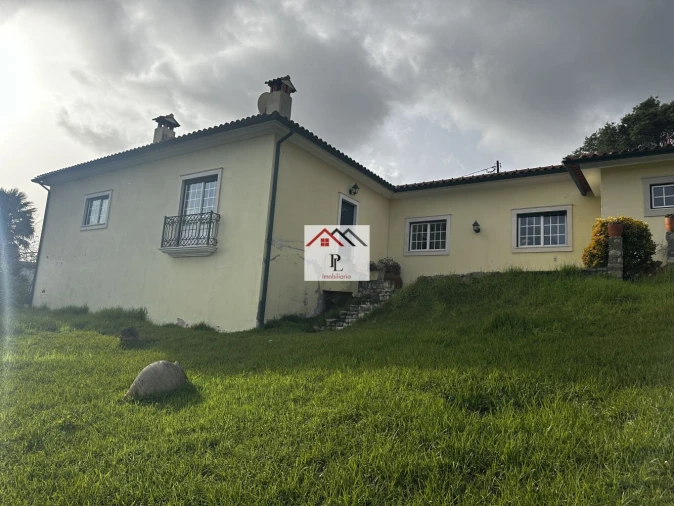 Moradia T3 para Venda em Cernache Foto 4