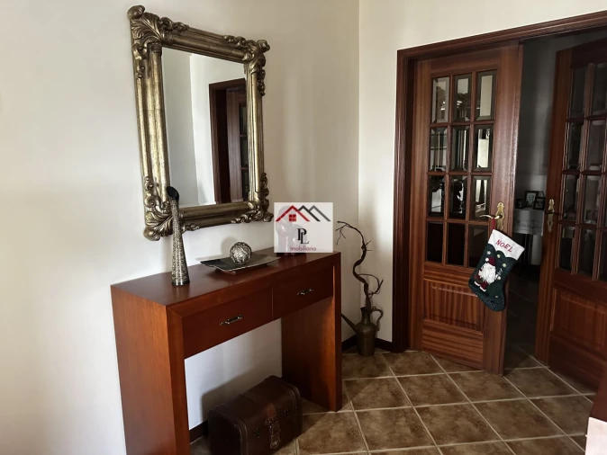 Moradia T3 para Venda em Cernache Foto 11