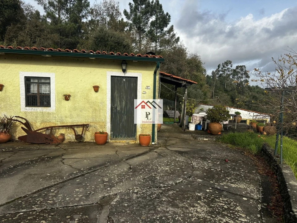 Moradia T3 para Venda em Cernache Foto 37