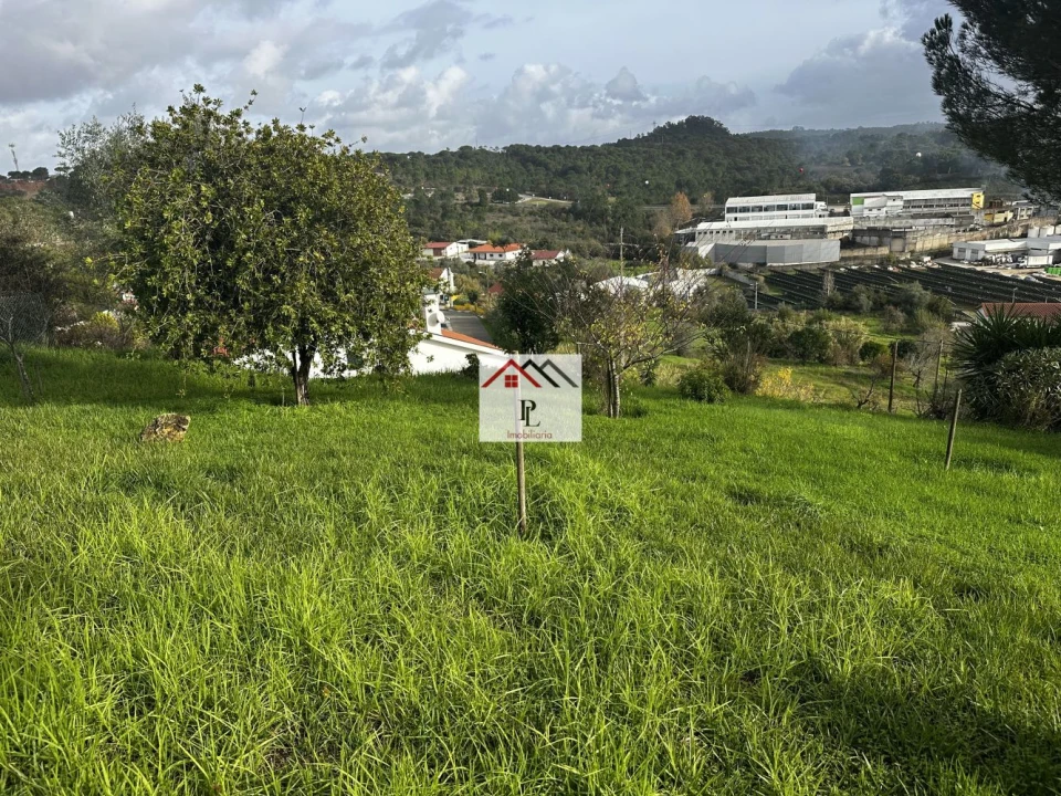 Moradia T3 para Venda em Cernache Foto 9