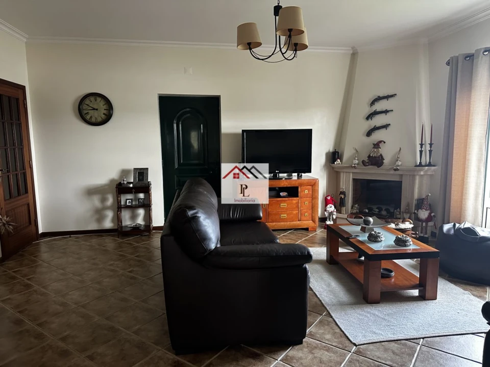 Moradia T3 para Venda em Cernache Foto 13