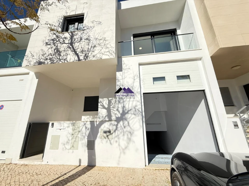 Moradia T3 para Venda em Vila Real de Santo Antonio Foto 2