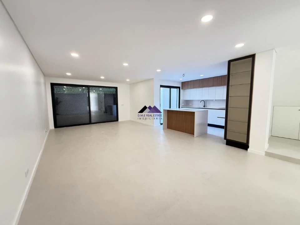 Moradia T3 para Venda em Vila Real de Santo Antonio Foto 17