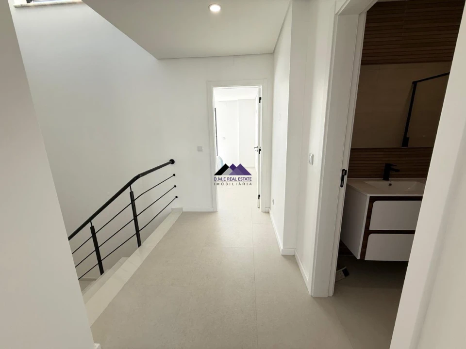 Moradia T3 para Venda em Vila Real de Santo Antonio Foto 39