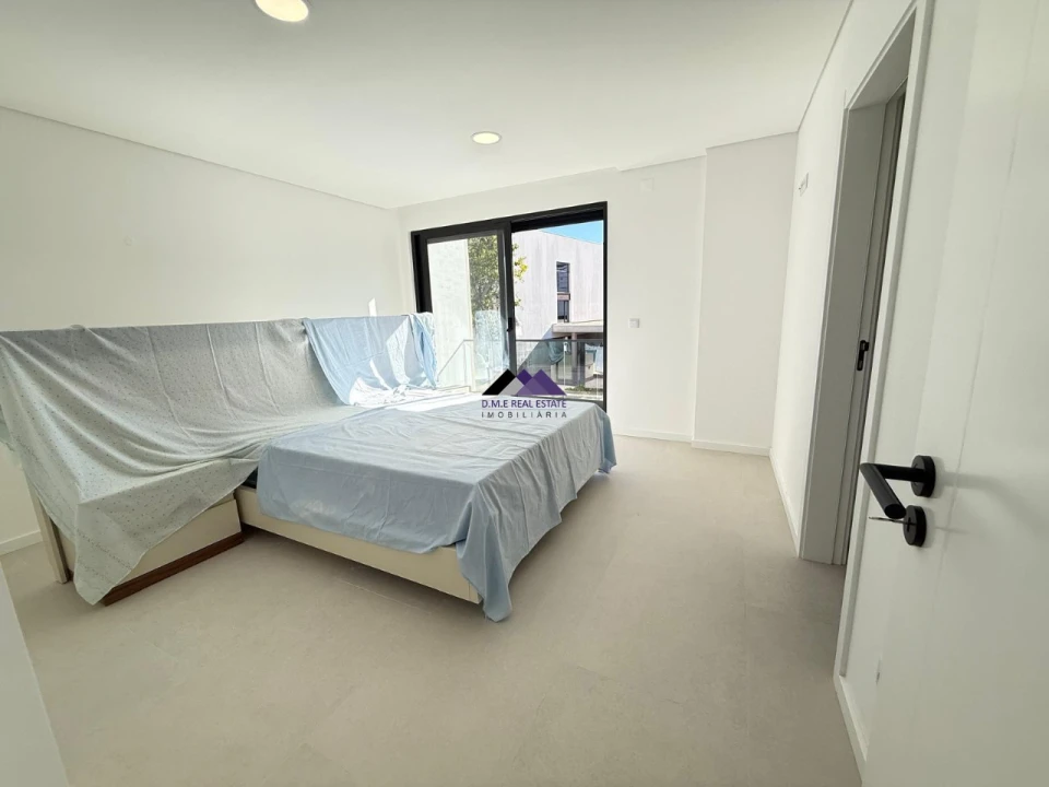 Moradia T3 para Venda em Vila Real de Santo Antonio Foto 40