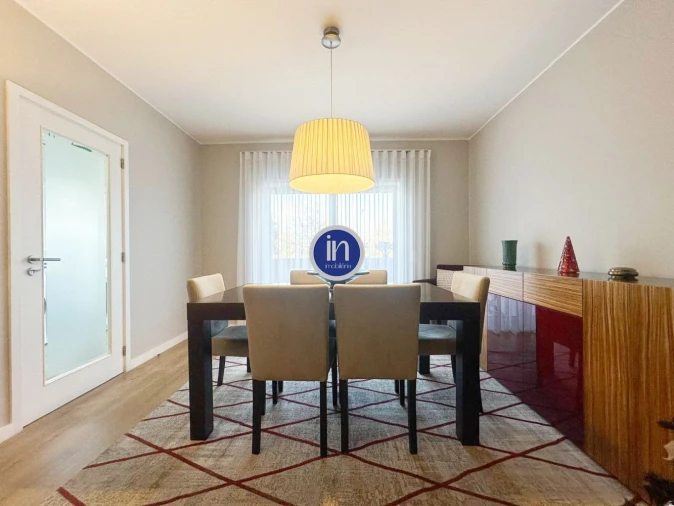 Apartamento T3 para Venda em Castêlo da Maia Foto 7