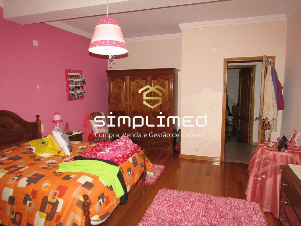 Moradia T4 para Venda em Teixoso e Sarzedo Foto 27