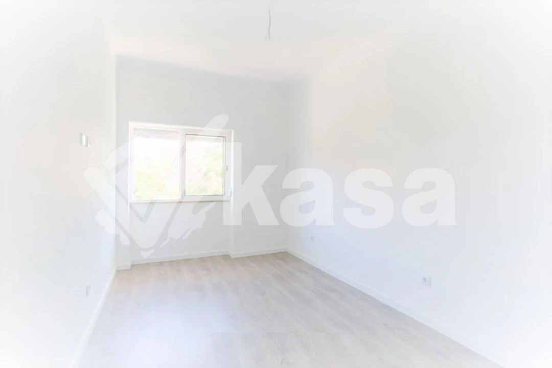 Apartamento T1 para Venda em Alto do Seixalinho, Santo André e Verderena Foto 4