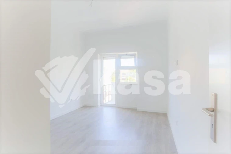 Apartamento T1 para Venda em Alto do Seixalinho, Santo André e Verderena Foto 2