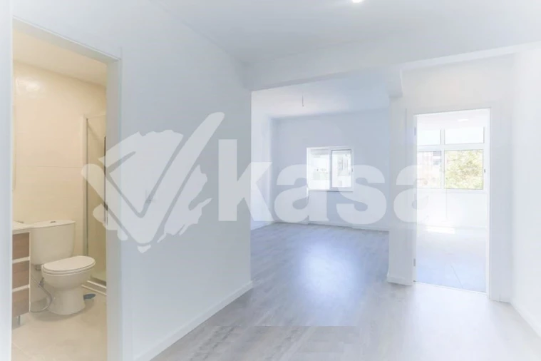 Apartamento T1 para Venda em Alto do Seixalinho, Santo André e Verderena Foto 3