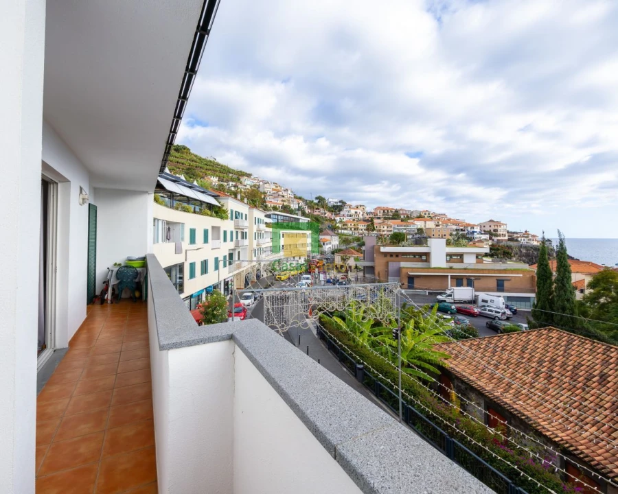 Apartamento T3 para Venda em Camara de Lobos Foto 19