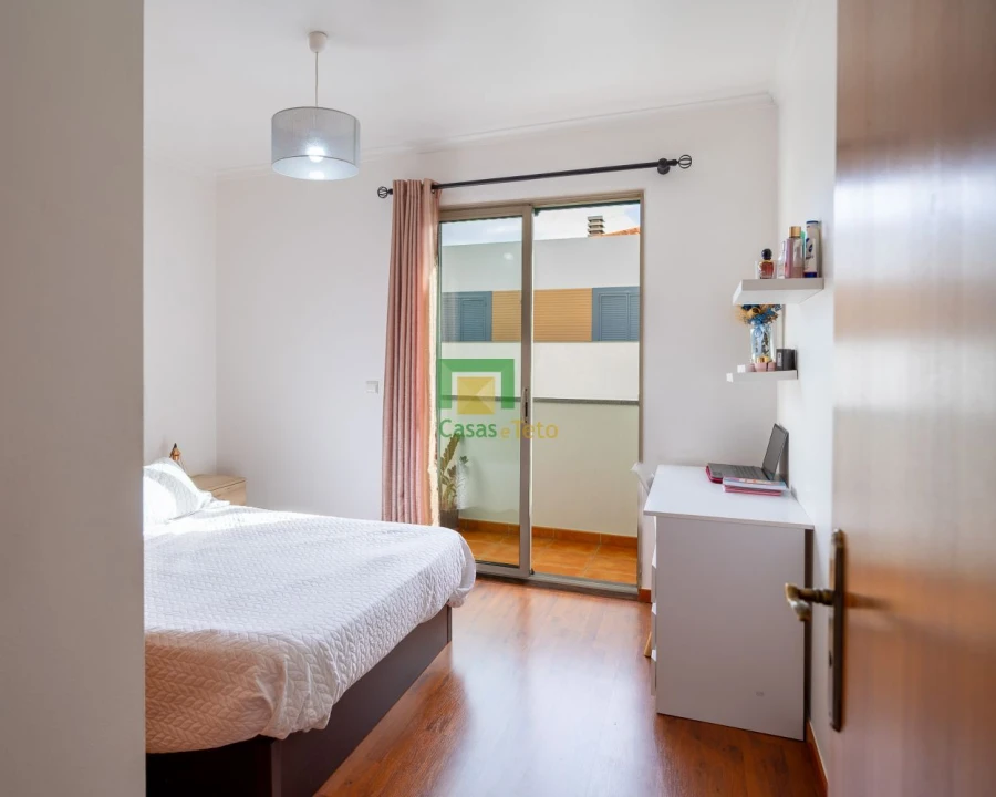 Apartamento T3 para Venda em Camara de Lobos Foto 16