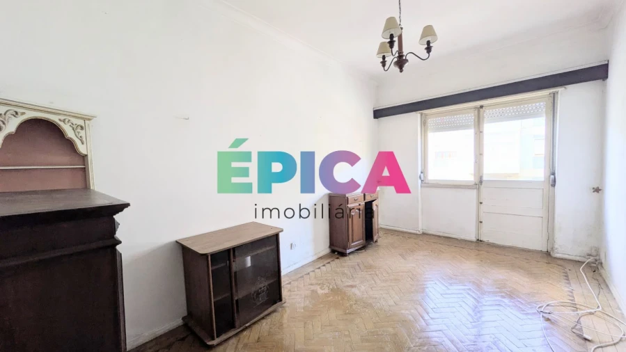 Apartamento T3 para Venda em Algueirão-Mem Martins Foto 5