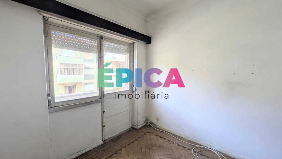 Apartamento T3 para Venda em Algueirão-Mem Martins Foto 11