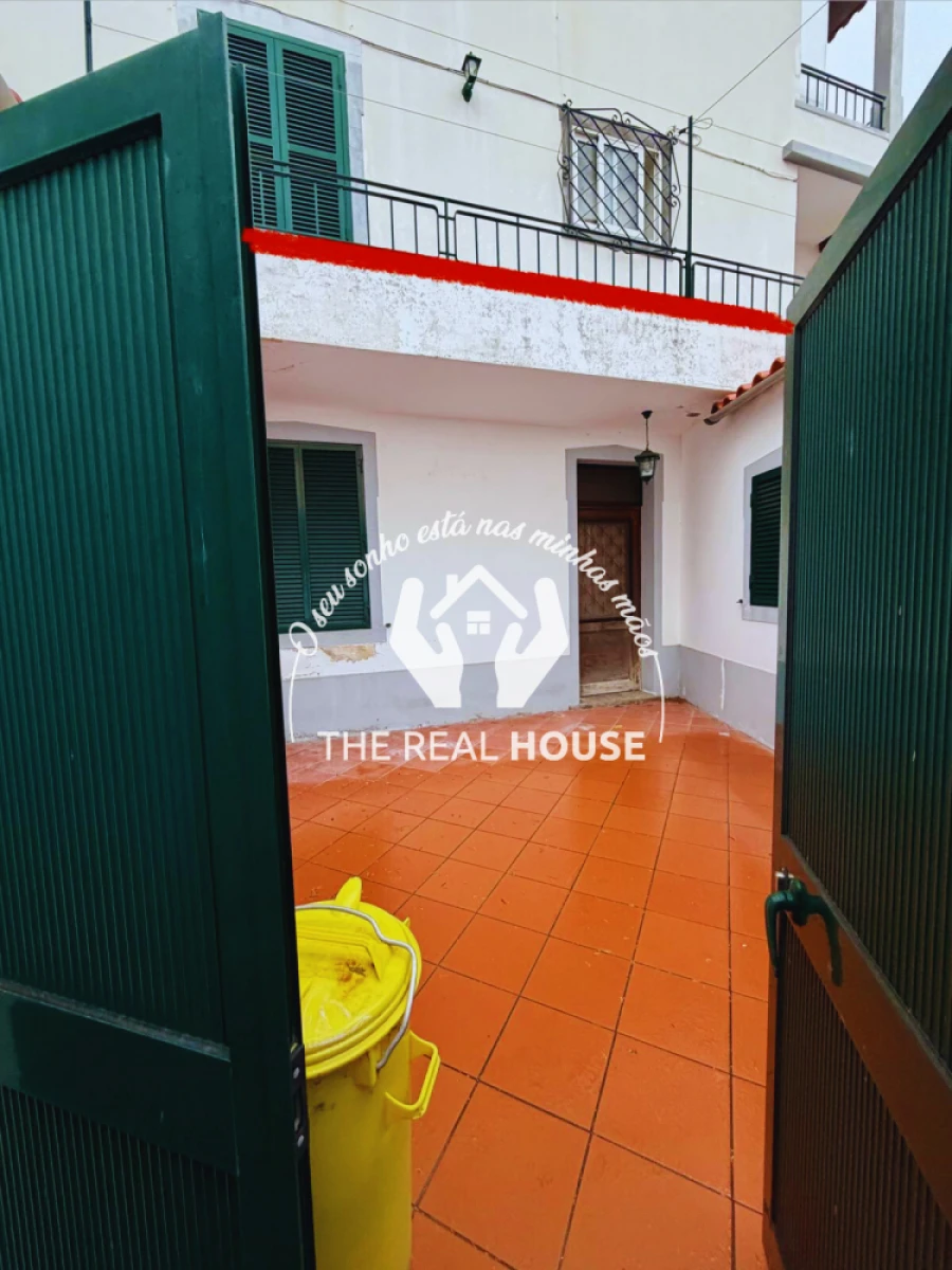 Moradia T2 para Venda em Funchal (Santa Maria Maior) Foto 20