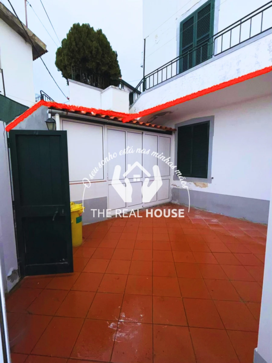 Moradia T2 para Venda em Funchal (Santa Maria Maior) Foto 19