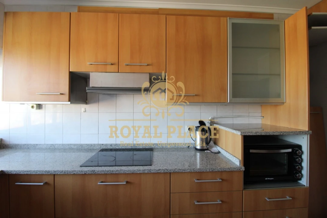 Apartamento T4 para Venda em Lourosa Foto 4