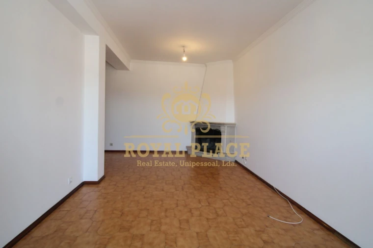 Apartamento T4 para Venda em Lourosa Foto 5