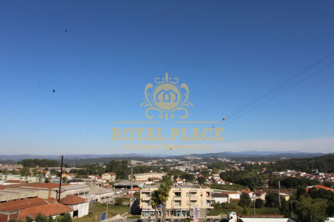 Apartamento T4 para Venda em Lourosa Foto 21