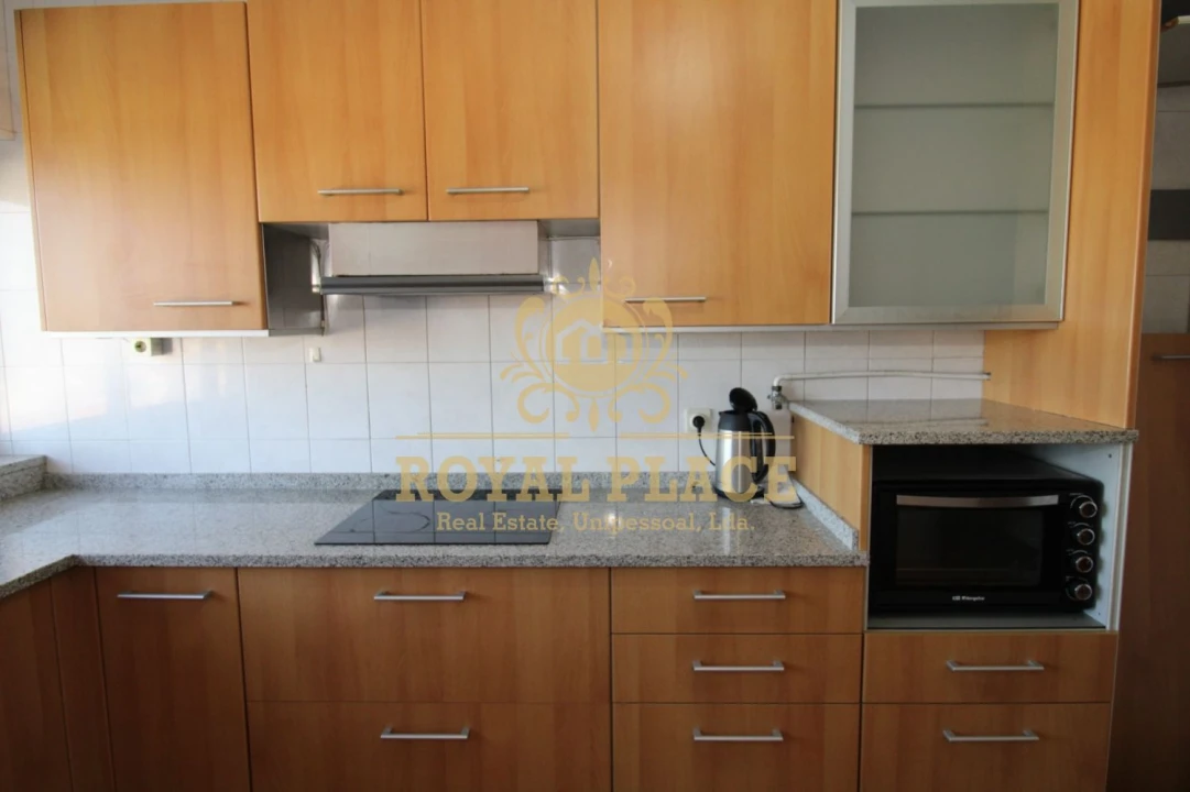 Apartamento T4 para Venda em Lourosa Foto 2