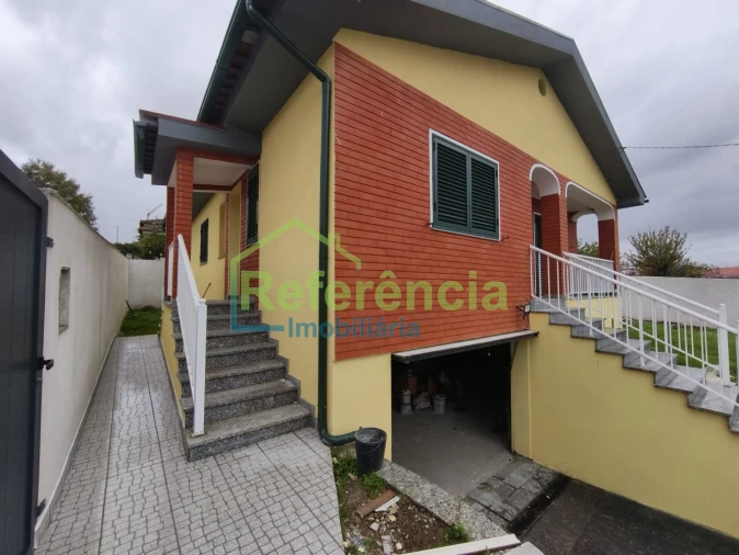 Moradia T3 para Venda em Madalena e Samaiões Foto 2