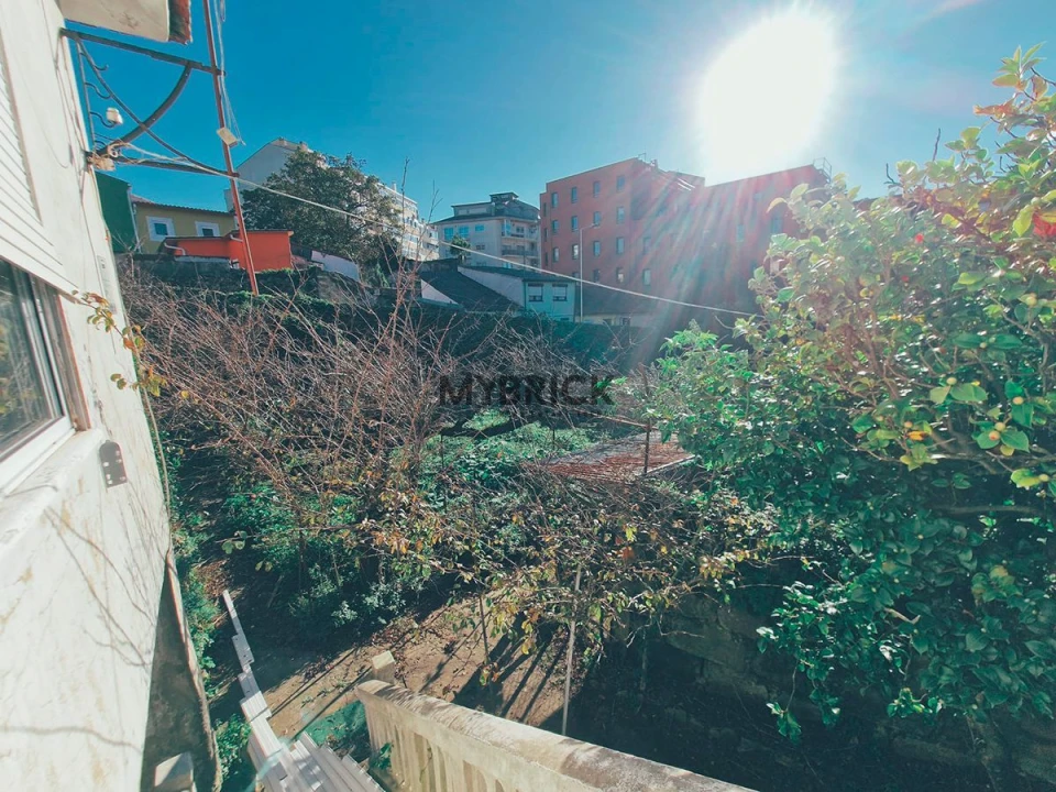 Terreno para Venda em Paranhos Foto 29