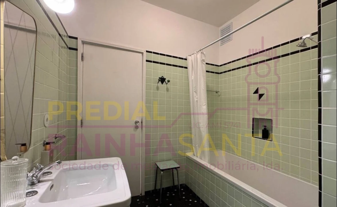 Apartamento T3 para Venda em Santa Clara e Castelo Viegas Foto 5