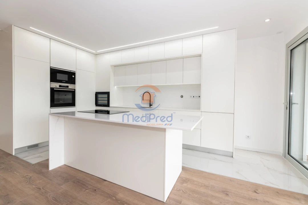 Apartamento T3 para Venda em Montijo e Afonsoeiro Foto 3