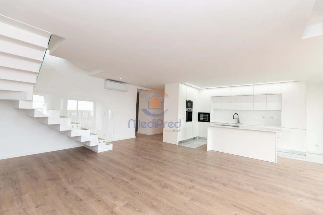 Apartamento T3 para Venda em Montijo e Afonsoeiro Foto 1