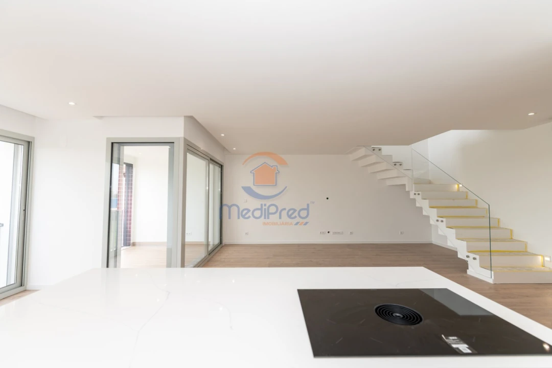 Apartamento T3 para Venda em Montijo e Afonsoeiro Foto 4