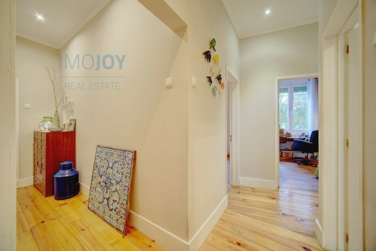 Apartamento T3 para Venda em Arroios Foto 10