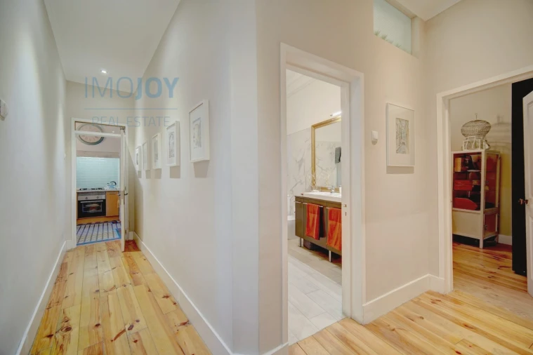 Apartamento T3 para Venda em Arroios Foto 11