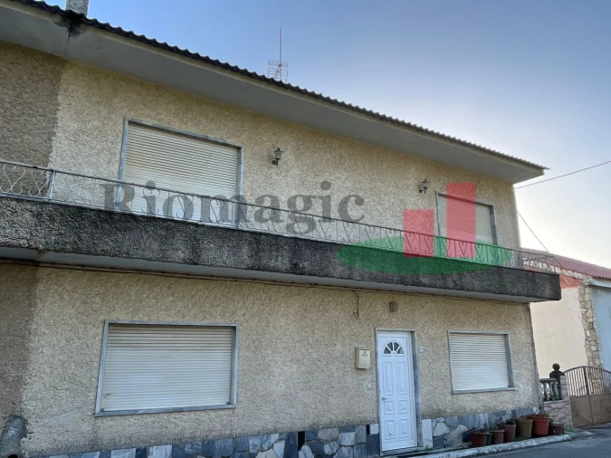 Moradia T4 para Venda em Rio Maior Foto 5