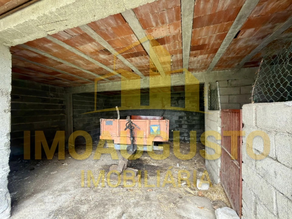 Moradia T3 para Venda em Lamegal Foto 14