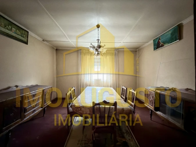 Moradia T3 para Venda em Lamegal Foto 4