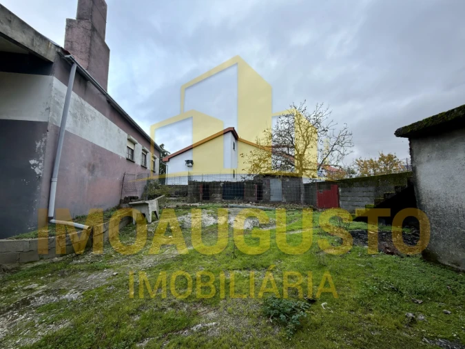 Moradia T3 para Venda em Lamegal Foto 13